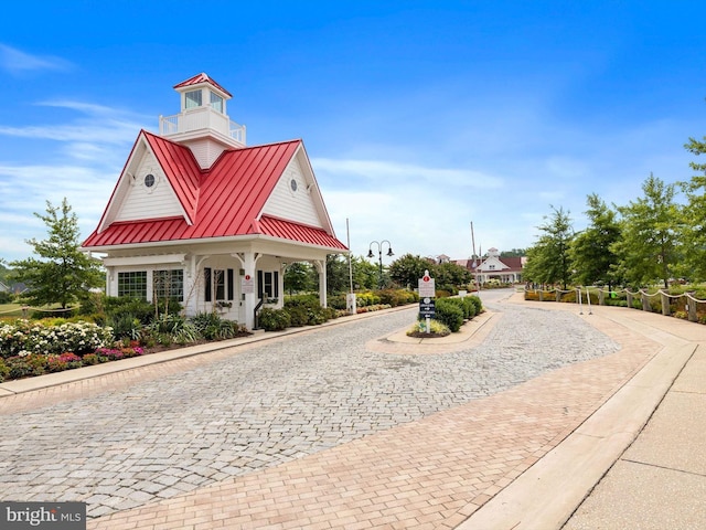 exterior space featuring a porch