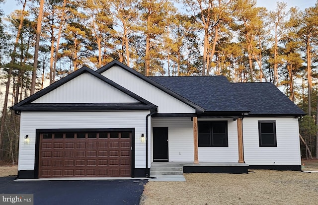 view of front facade with a garage