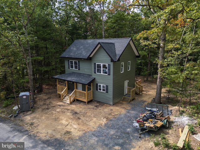 view of front of home with covered porch