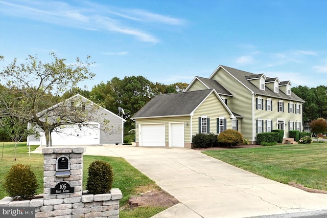 view of front of house with a front yard