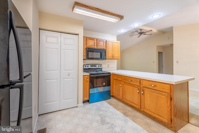 kitchen with ceiling fan, lofted ceiling, and black appliances