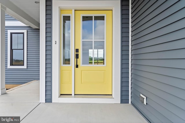 view of entrance to property