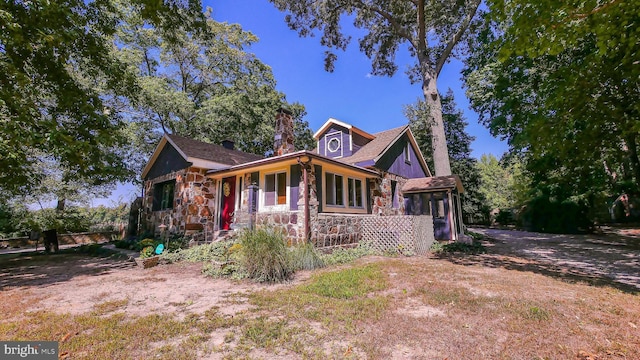 view of front of property