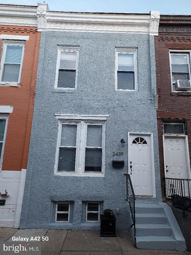 view of townhome / multi-family property