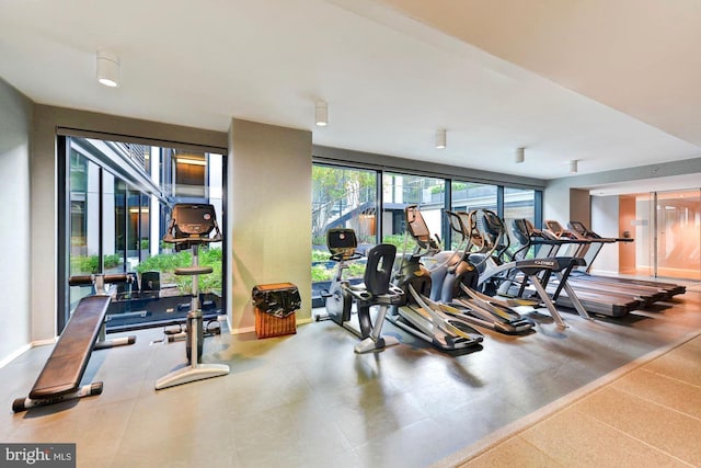 925 H St NW Unit 901/902, Washington, DC 20001 - exercise room with baseboards