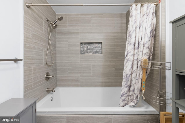 bathroom featuring shower / bathtub combination with curtain