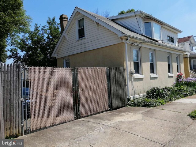 view of home's exterior