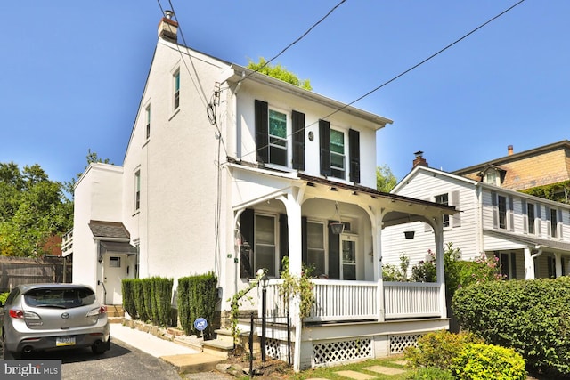 view of front of house featuring covered porch