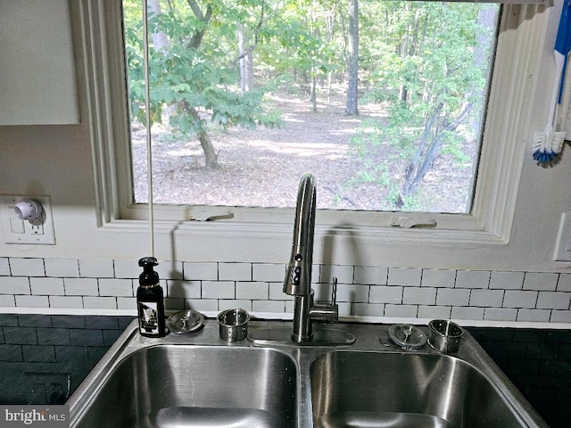 room details with sink