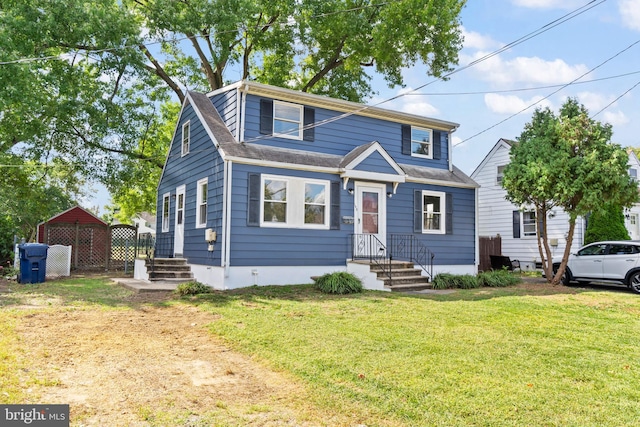 view of front of property with a front lawn