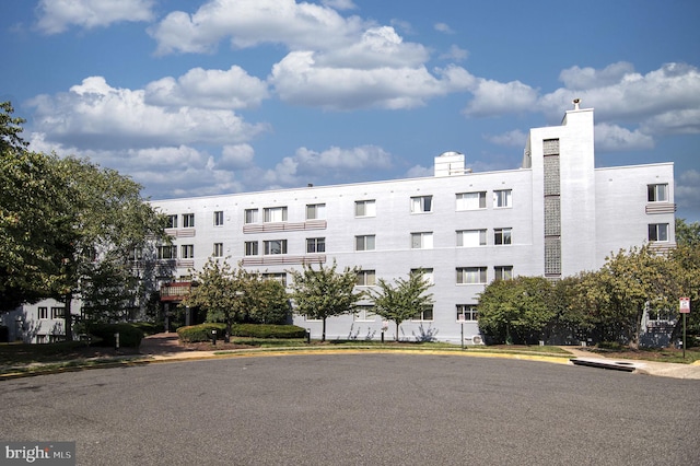 view of building exterior