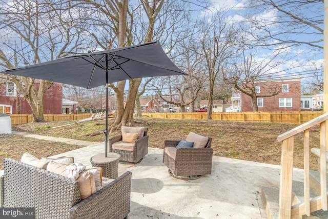 view of patio featuring an outdoor hangout area