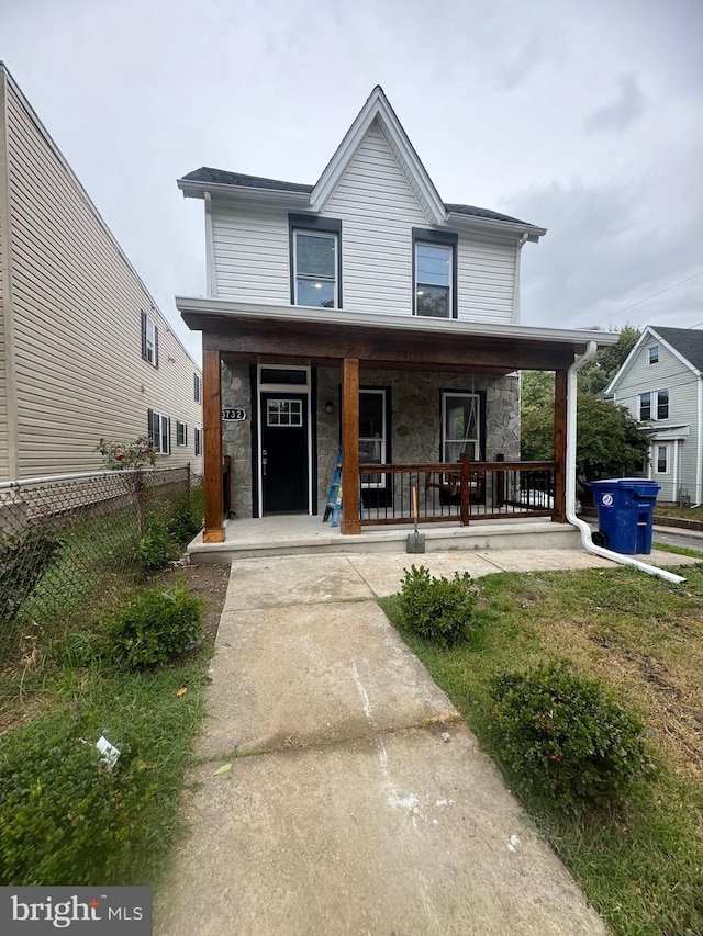 view of front of home with covered porch