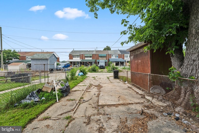 1704 Melbourne Rd, Dundalk, MD 21222 - exterior space