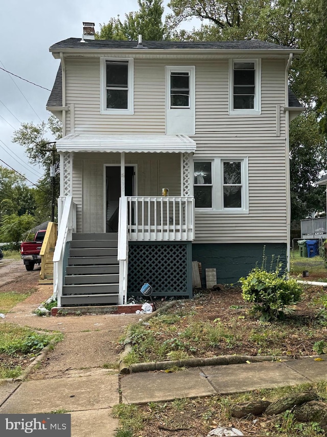 front of property with covered porch