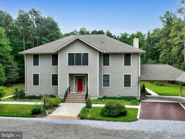 view of front of property