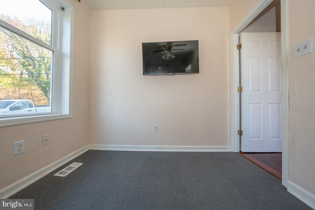 view of carpeted spare room