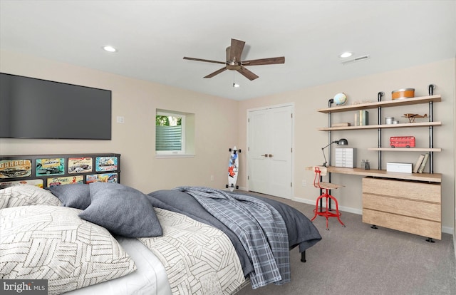 carpeted bedroom featuring ceiling fan