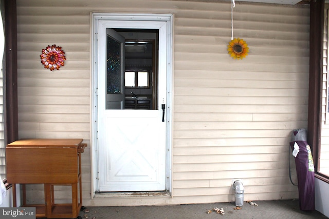 view of property entrance