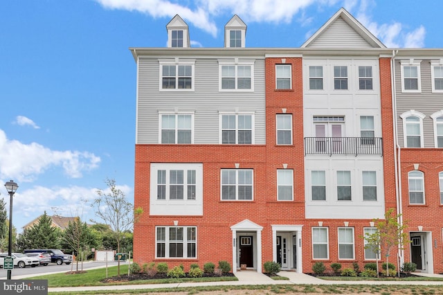 view of townhome / multi-family property