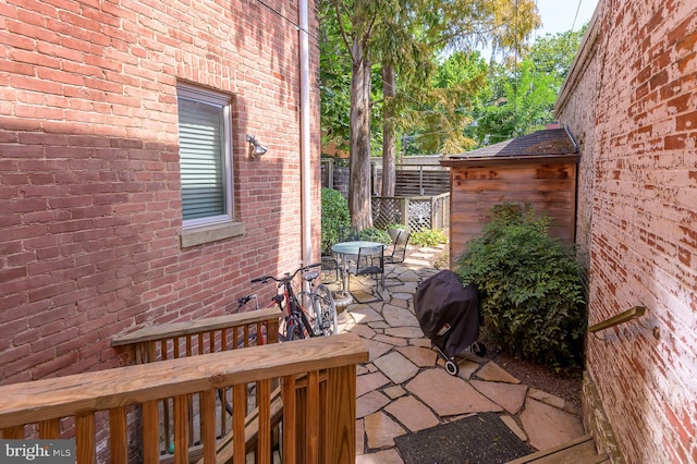 view of patio / terrace featuring grilling area