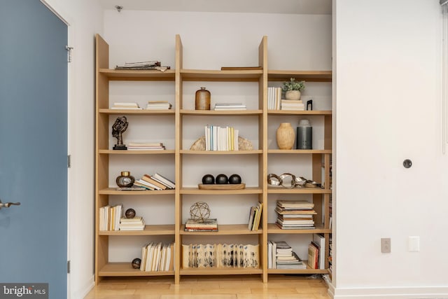 interior details with wood finished floors