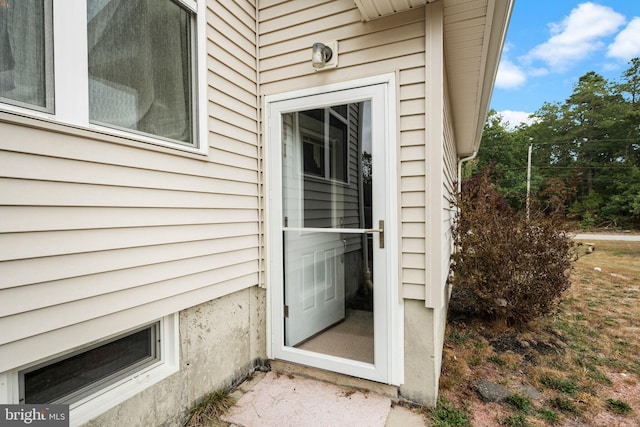 view of property entrance