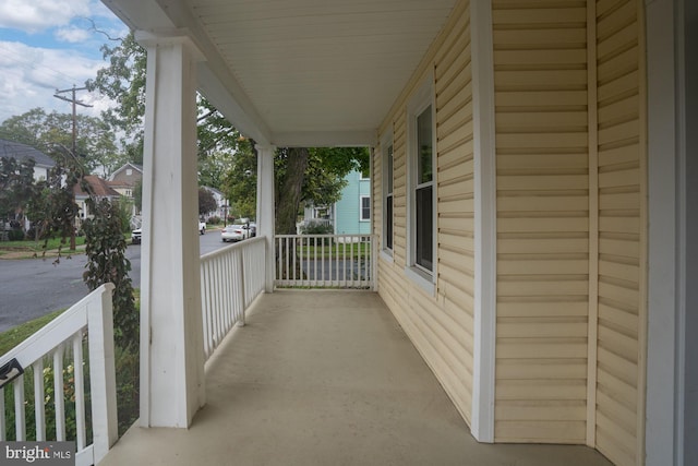 view of patio / terrace with a porch