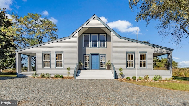 view of front of property