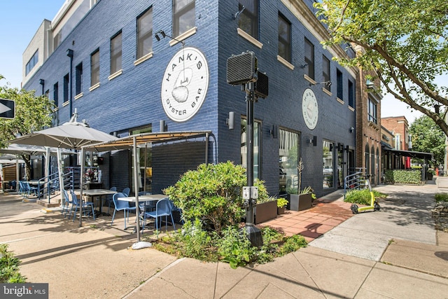 view of building exterior