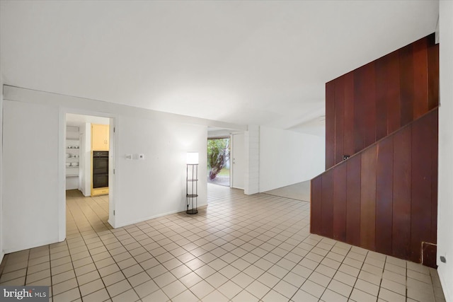 view of tiled spare room