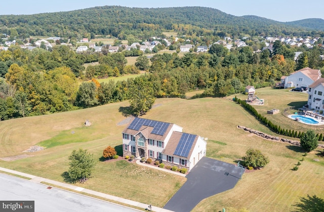 drone / aerial view with a mountain view