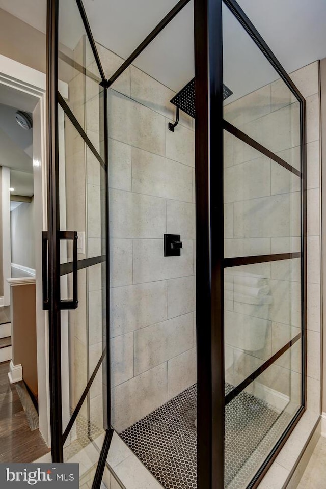 bathroom featuring walk in shower