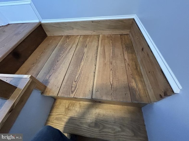 interior details with wood finished floors