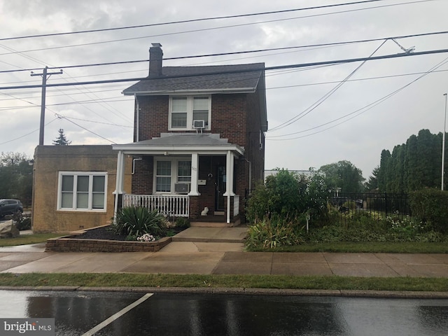 view of front of house with a porch