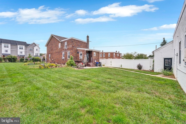 view of yard with a patio