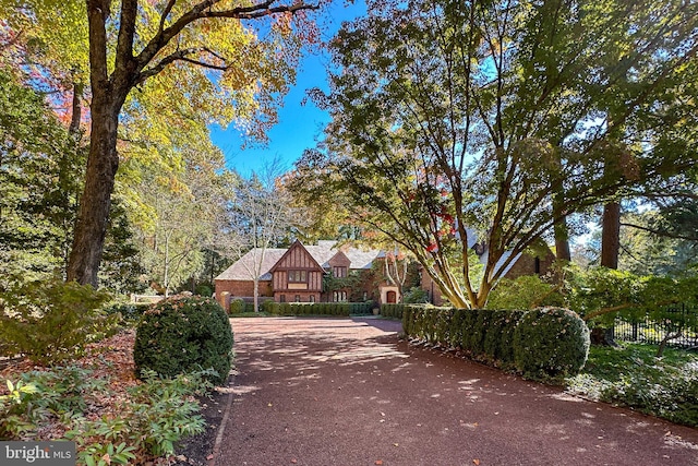 view of front of house