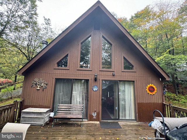 view of front facade with a deck