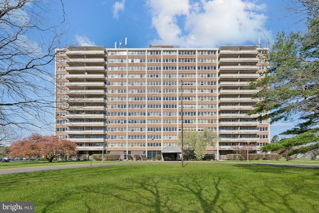 view of building exterior