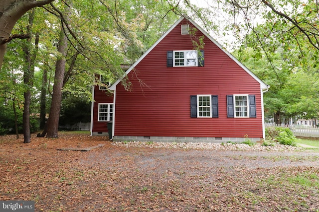 view of property exterior