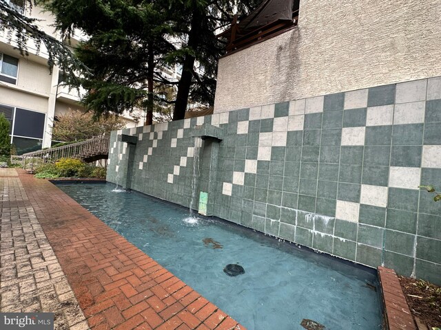 view of home's exterior