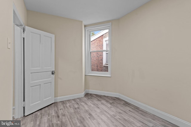 empty room featuring light hardwood / wood-style floors