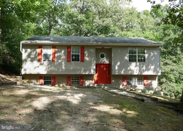 view of split foyer home