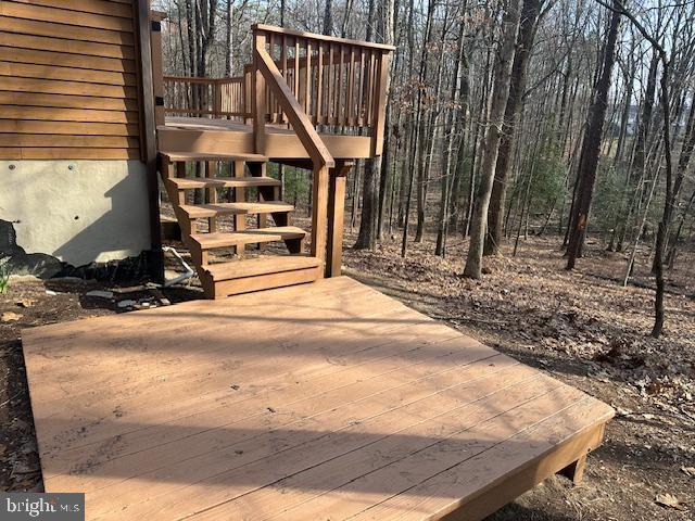 206 Mustang Ct, Gambrills, MD 21054 - deck featuring stairs