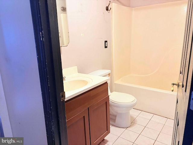 full bathroom with tile patterned floors, vanity, toilet, and bathtub / shower combination