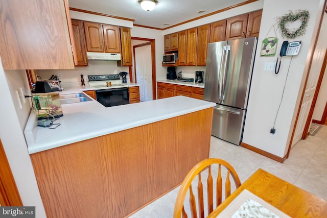 kitchen featuring crown molding, sink, kitchen peninsula, appliances with stainless steel finishes, and light tile patterned floors