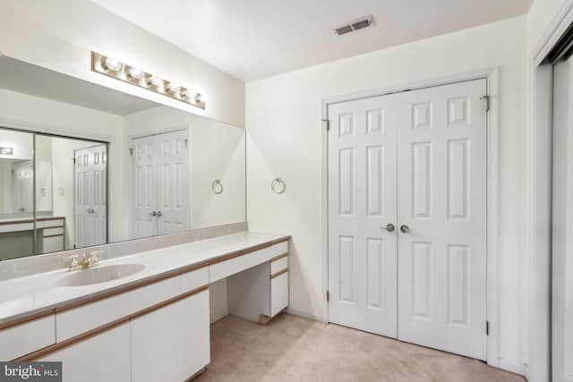 bathroom with vanity