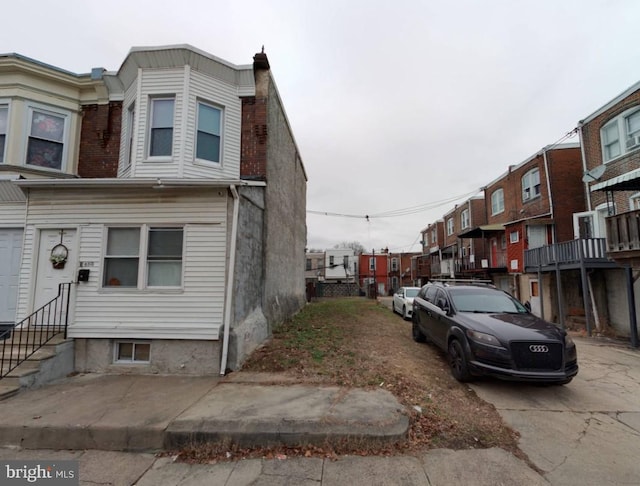 Listing photo 3 for 6911 Saybrook, Philadelphia PA 19142