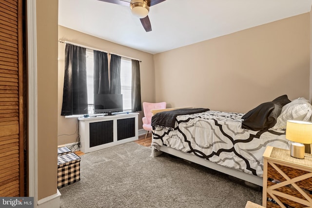 bedroom with carpet flooring and ceiling fan