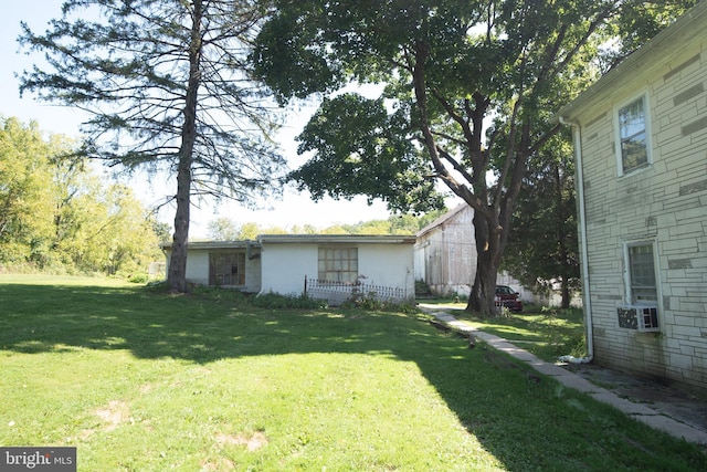 view of yard featuring cooling unit